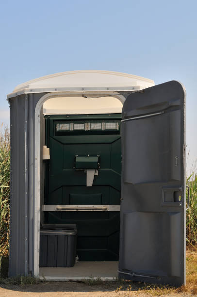 Best Portable toilet rental cost  in Oak Grove Heights, AR
